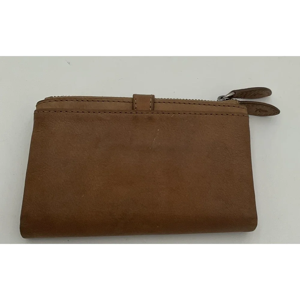 FRYE MELISSA DOUBLE ZIP WALLET BEIGE COLOR credit card slots, high-quality